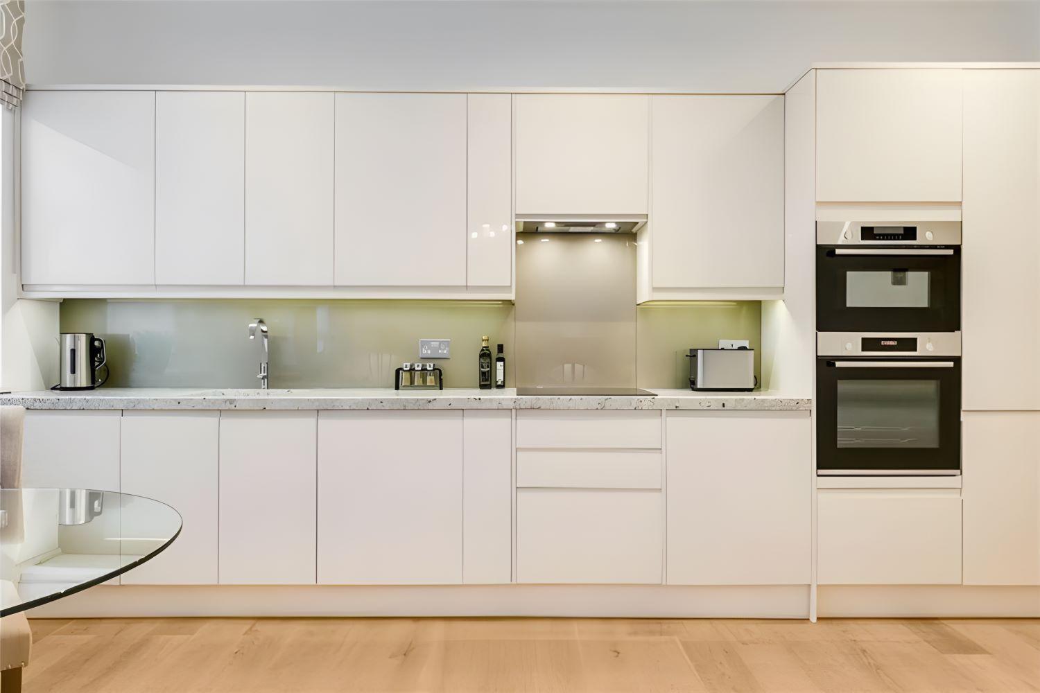 3 Million Pound Luxury Large Tower Bridge Direct Views Sleeps 6 *