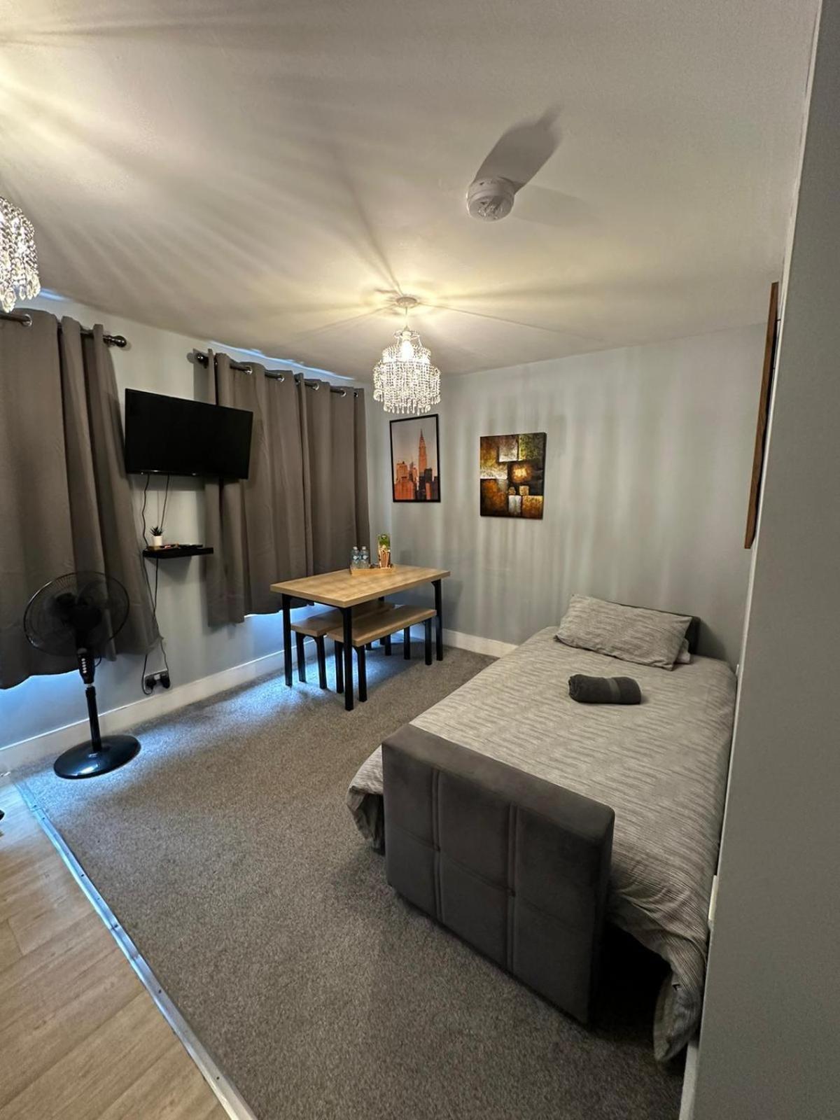 Cosy 2 Bedrooms Appartement *