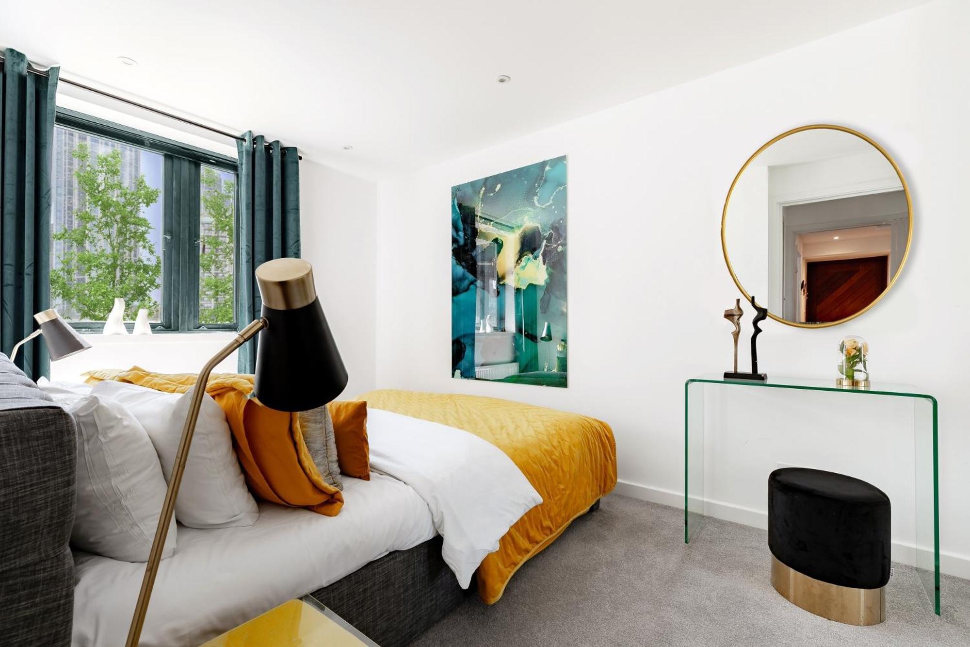 Divine Views From A Breathtaking Luxxe Penthouse For A Gracious Life Style Apartamento Londres