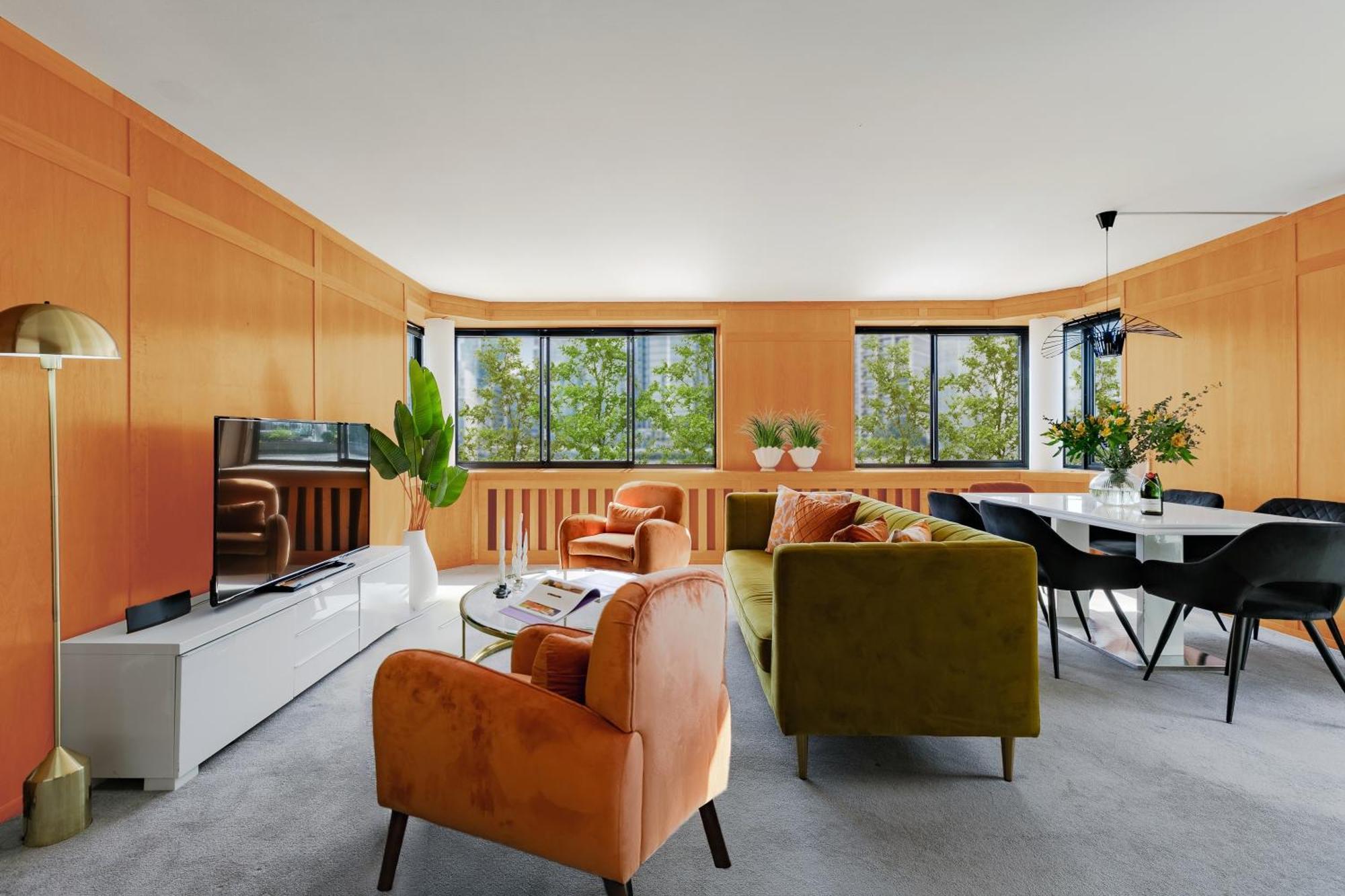 Divine Views From A Breathtaking Luxxe Penthouse For A Gracious Life Style Londres