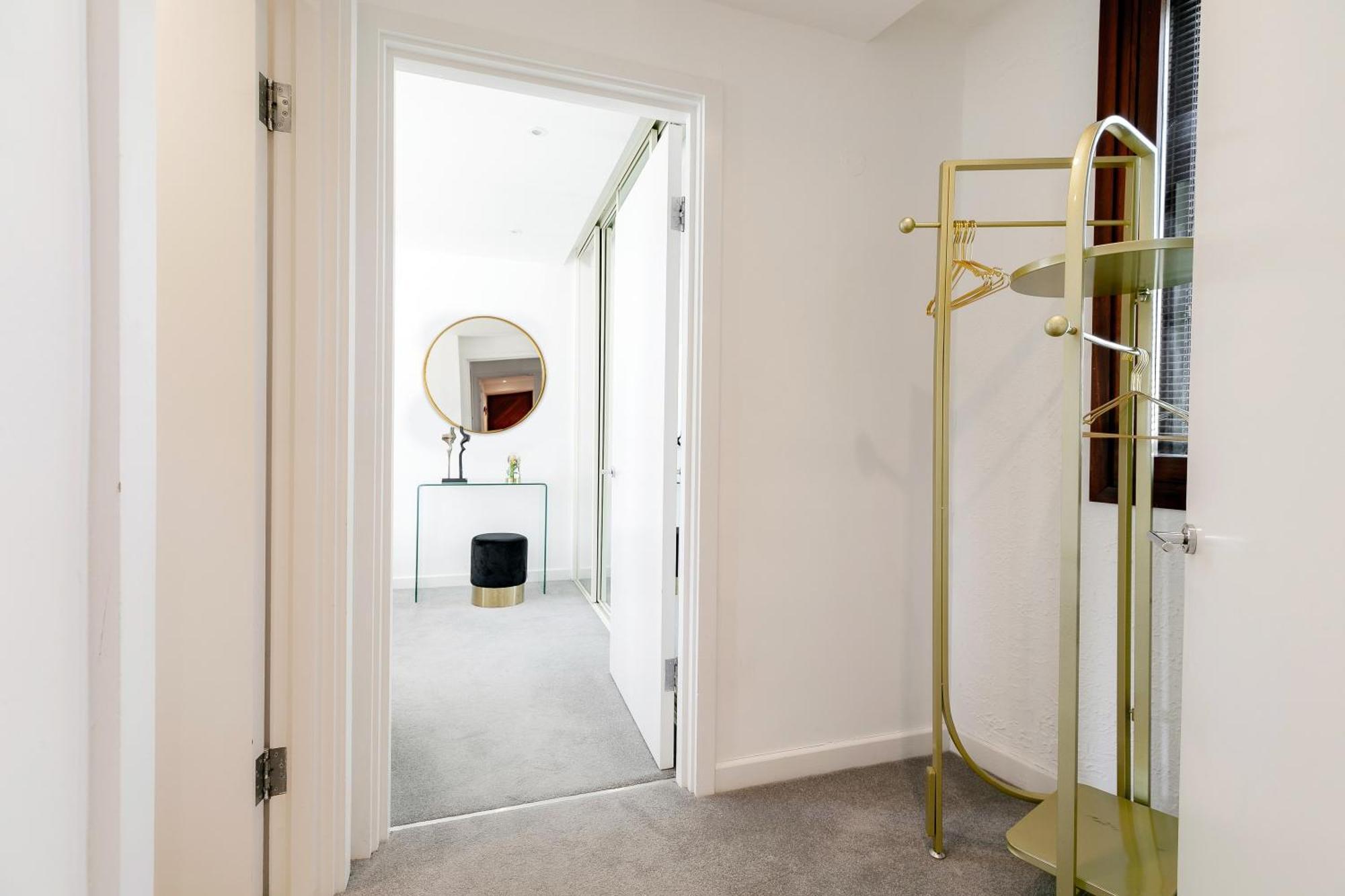Divine Views From A Breathtaking Luxxe Penthouse For A Gracious Life Style Apartamento