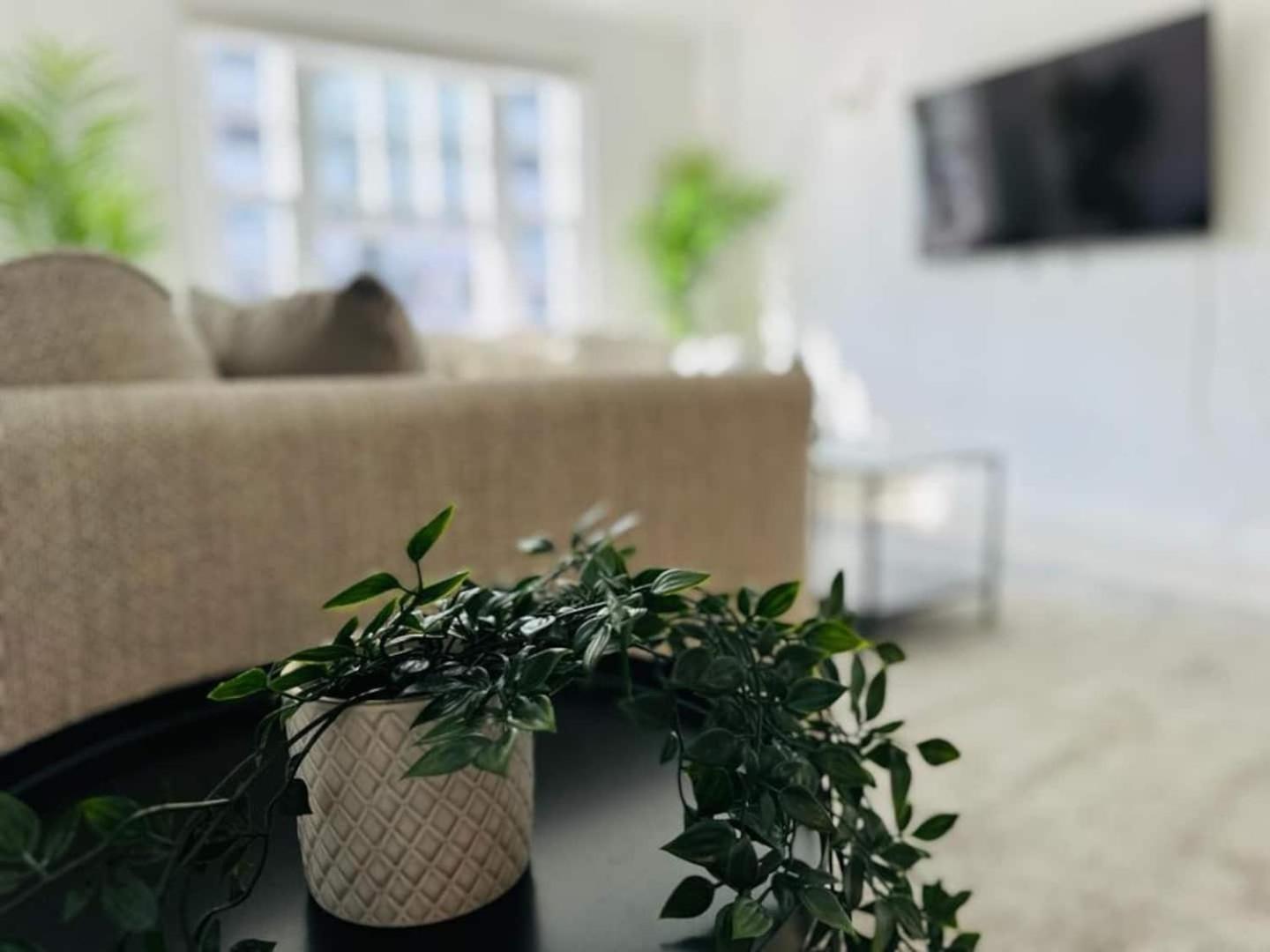 3 Bed Apartment- Londres