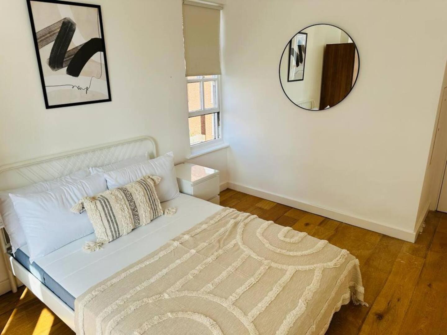 3 Bed Apartment- Appartement Londres