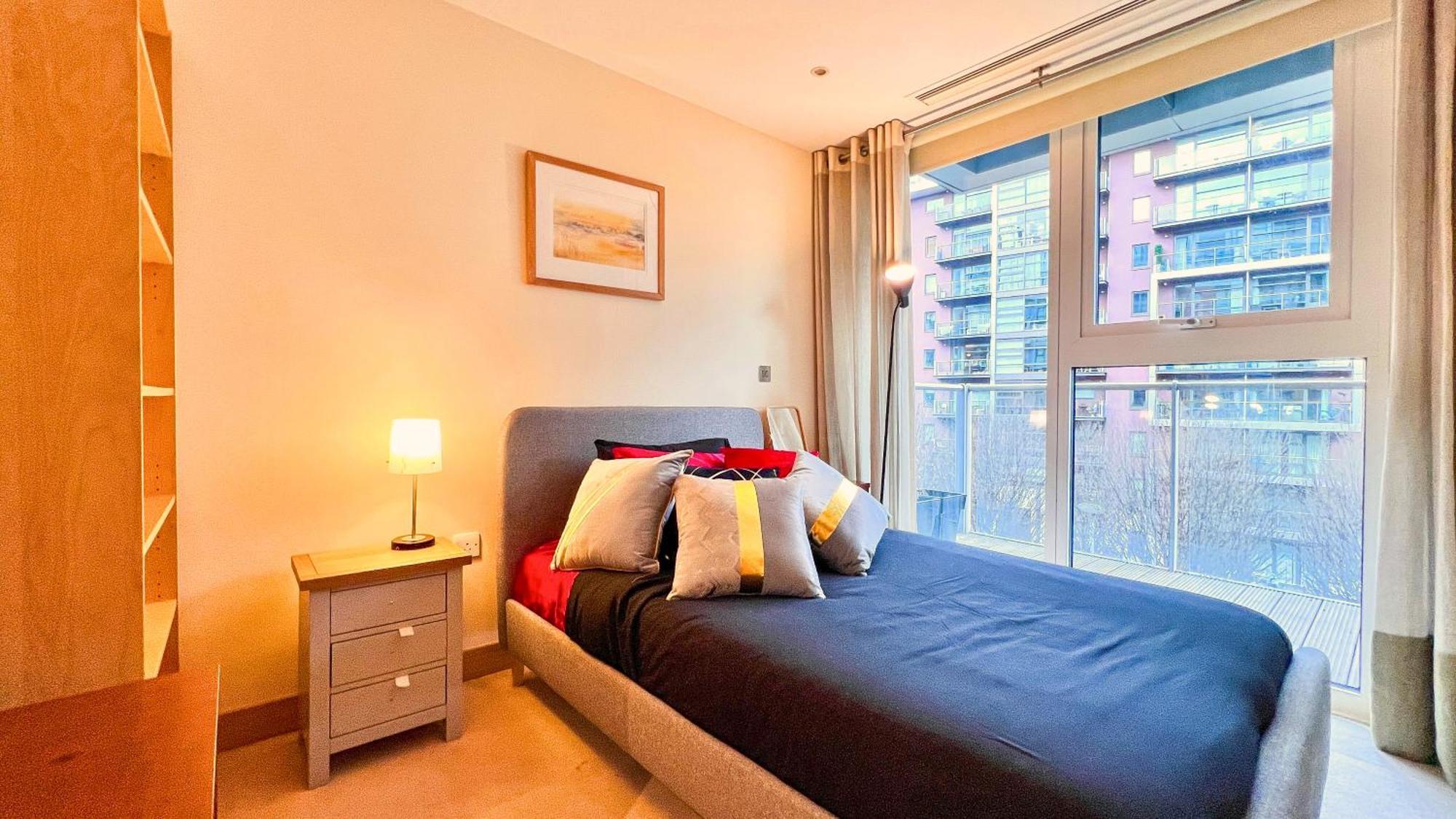 Chelsea Bridge 2bed 2bath Balcony Fast Wifi - Luxurylondonstays Apartamento