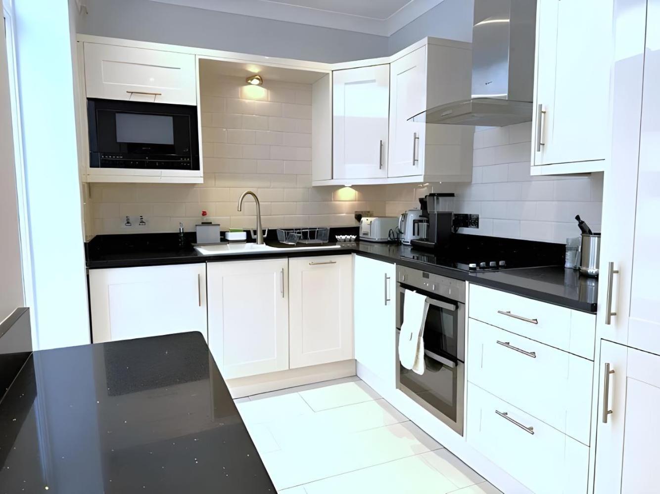 4million Pound Beautiful Mayfair House By Park Lane With Private Roof Terrace Сasa de vacaciones