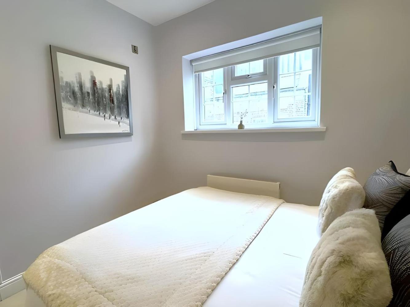 4million Pound Beautiful Mayfair House By Park Lane With Private Roof Terrace * Londres