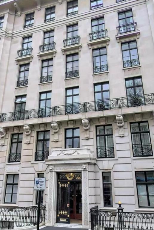 Luxueux , Moderne 8 Bedroom Art Deco Flat Next To Hyde Park Appartement