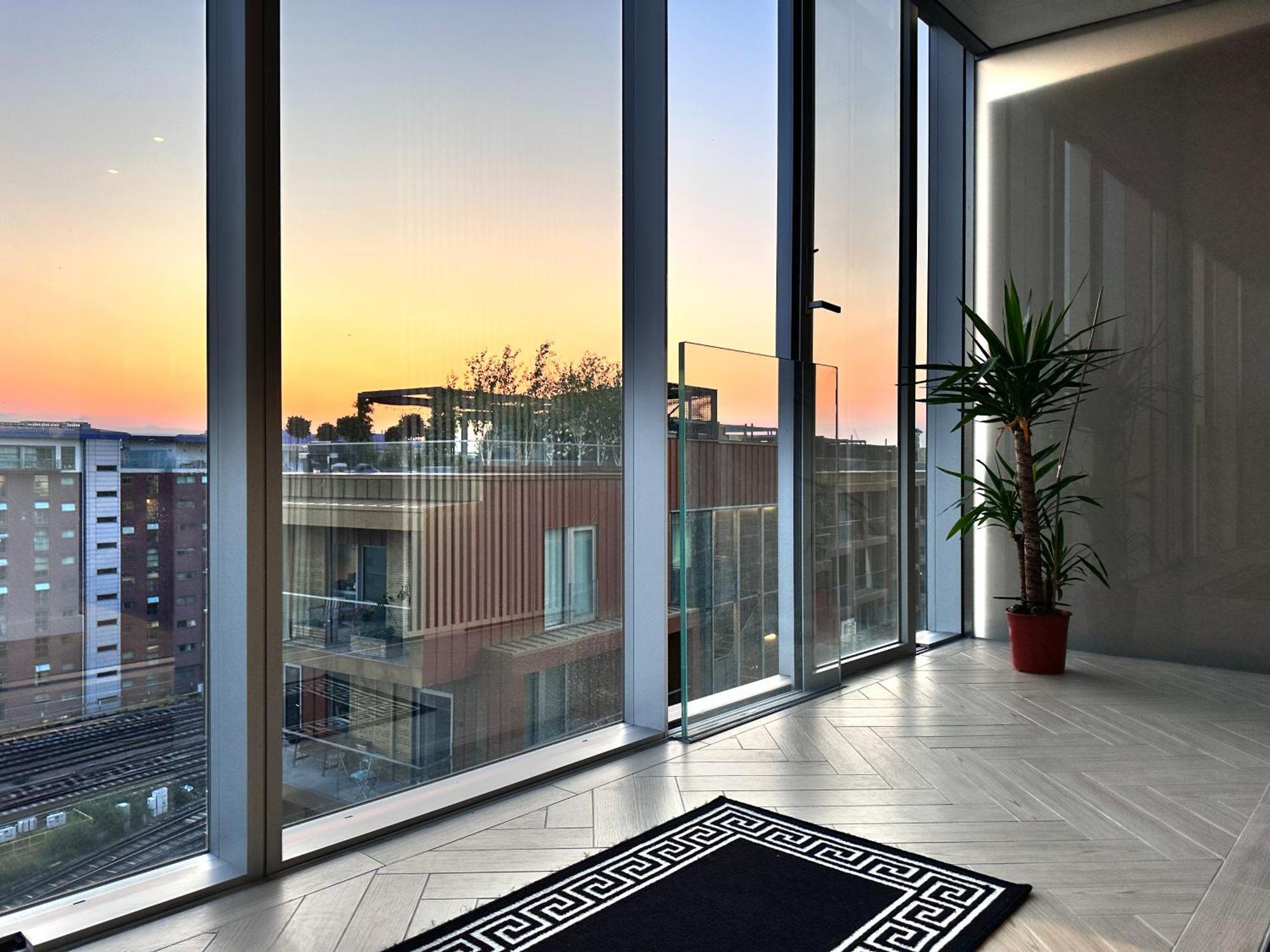Apartamento Battersea Power Station - Winter Garden Balcony & 1gb Wifi - Luxurylondonstays