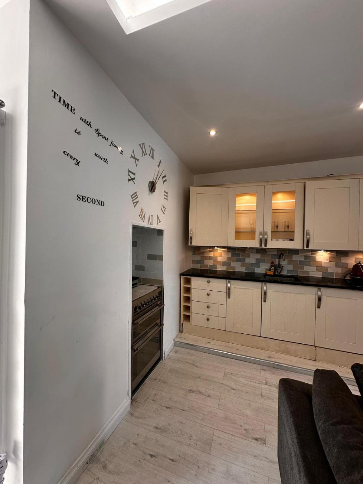 Appartement 2 Bedroom Flat Wembley
