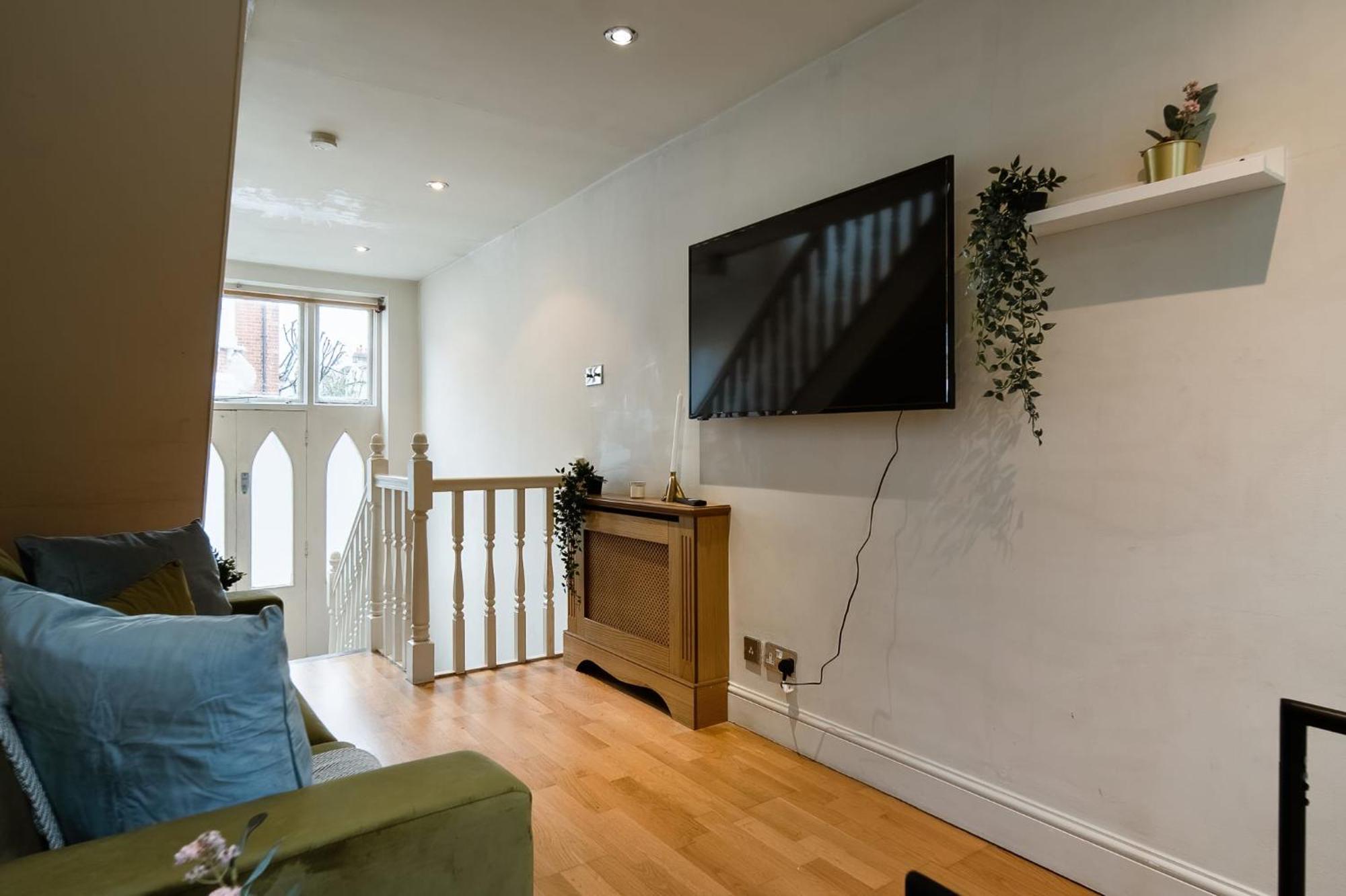 1 Bed Chelsea House With Private Terrace