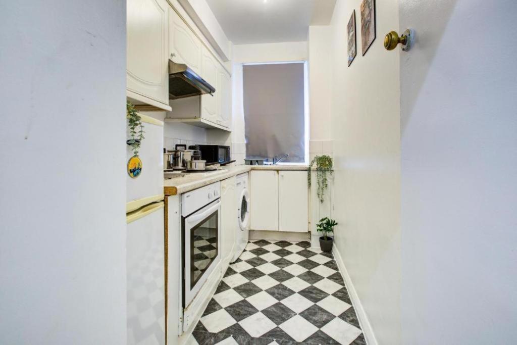 Beautiful Near Marble Arch Appartement *