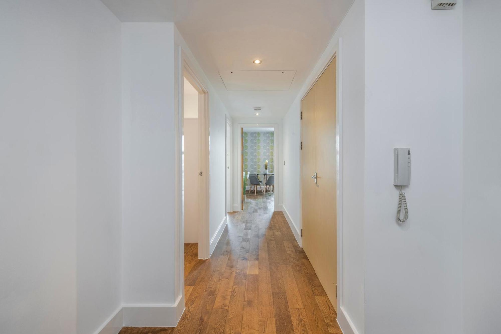 Stylish 2 Bedroom In Chelsea By Battersea Park With Ac Apartment