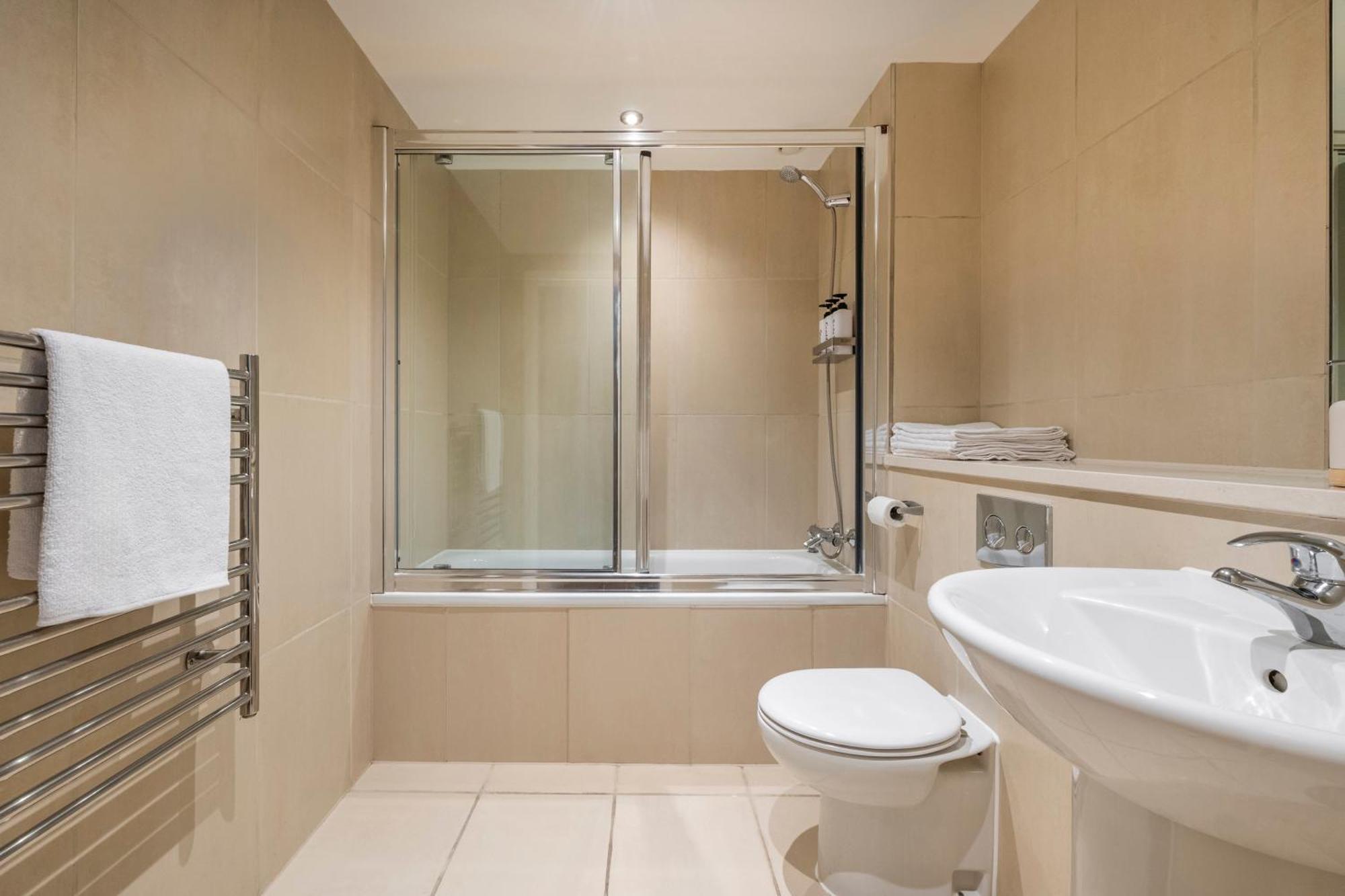 Apartment Stylish 2 Bedroom In Chelsea By Battersea Park With Ac *