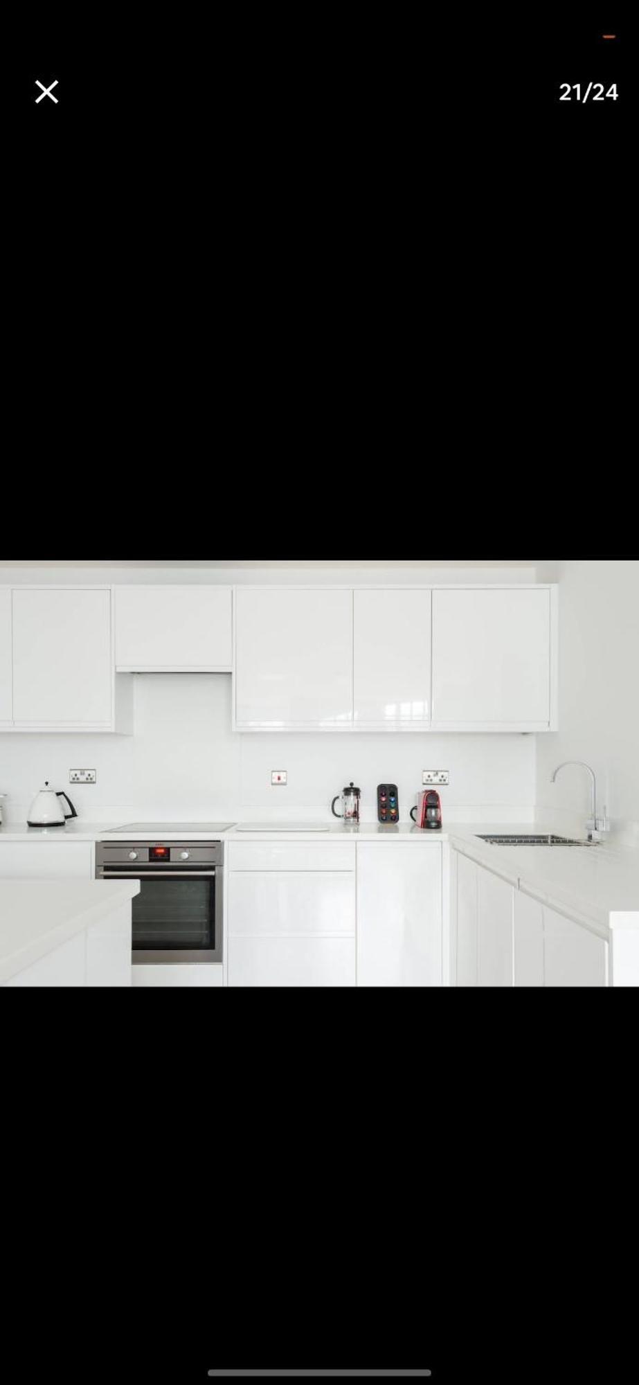 Alans Den Mayfair Apartment