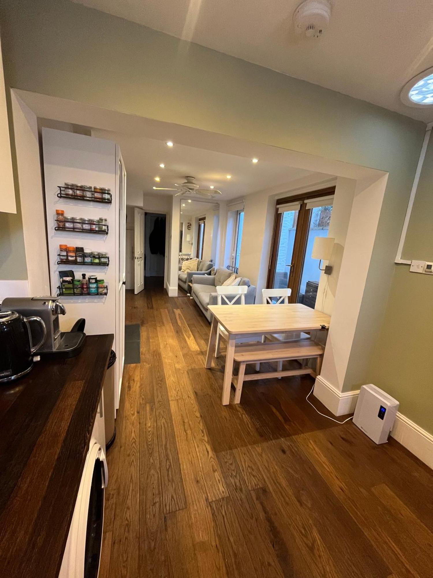 Comfy In Wandsworth Town * London