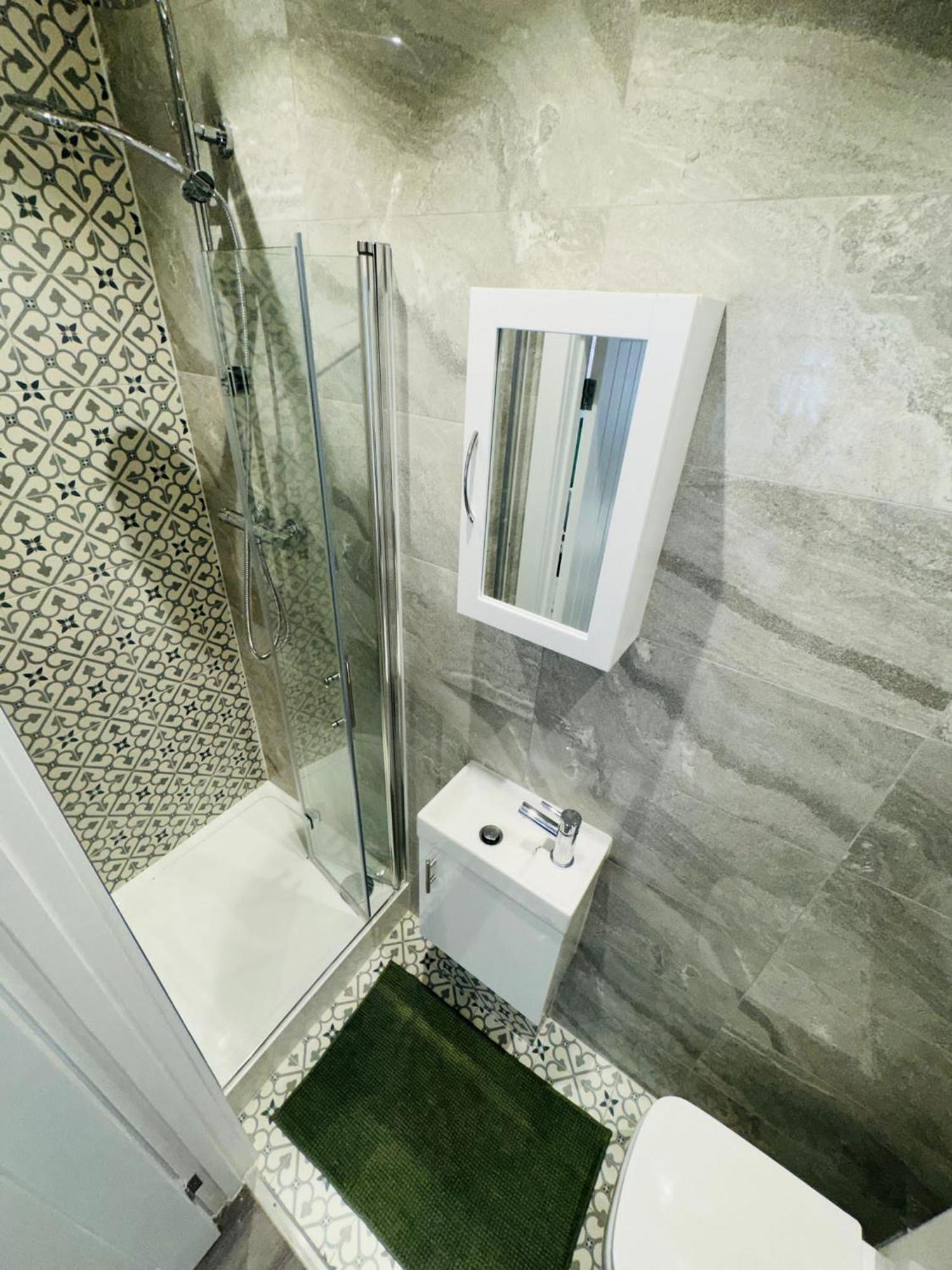 Luxury Flats, Ideal For Tourists Apartamento Londres