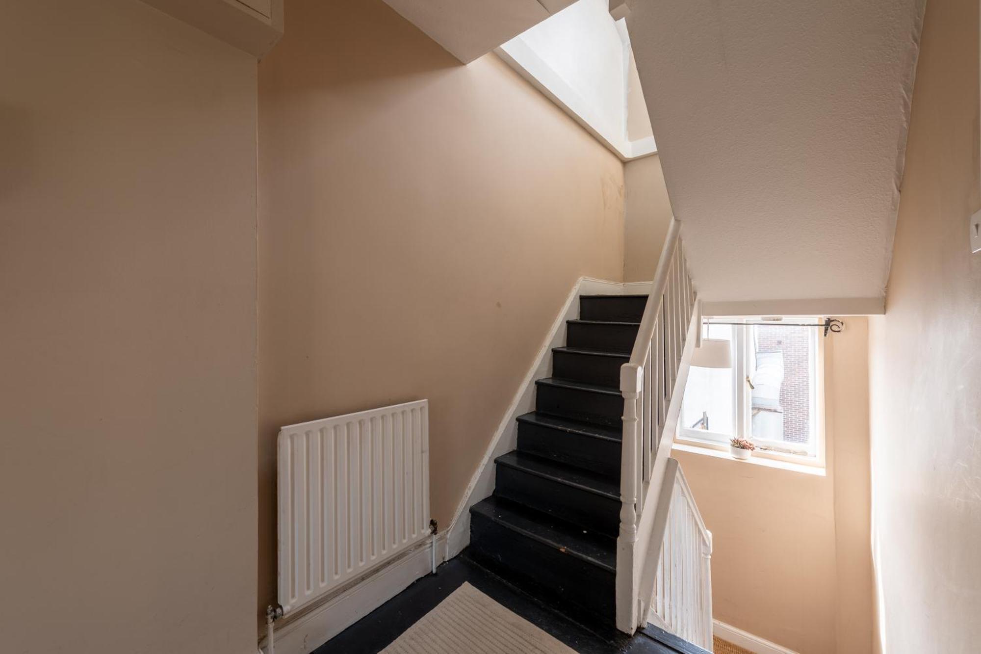 Modernised 1 And 2 Bedrooms Option Terrace And Balcony High Street * Londres