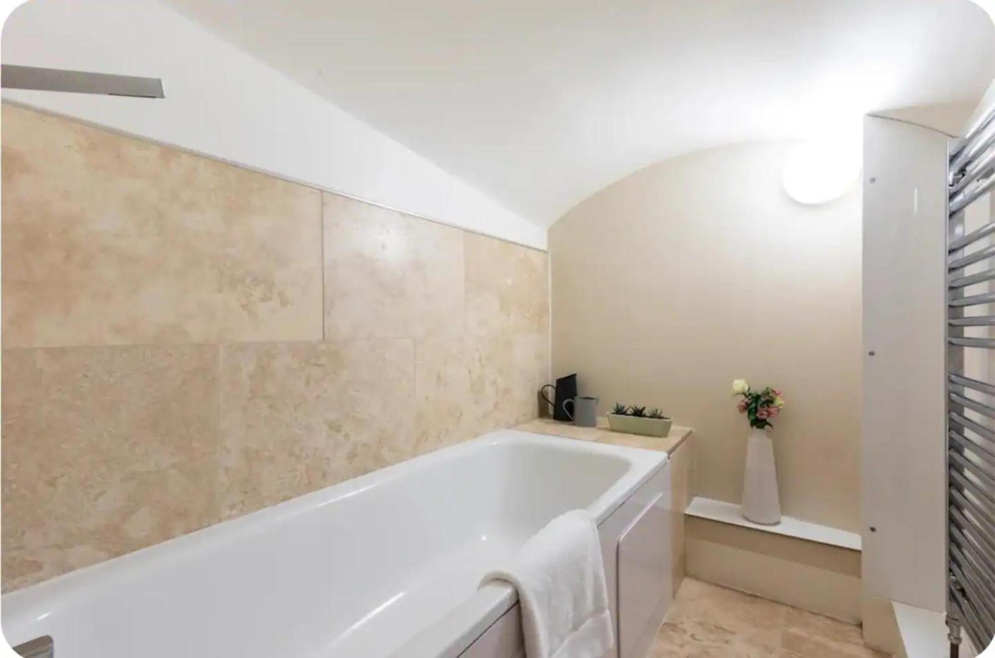 Appartement Gorgeous & Modern 2 Bedroom Sleeps Six In Earl's Court
