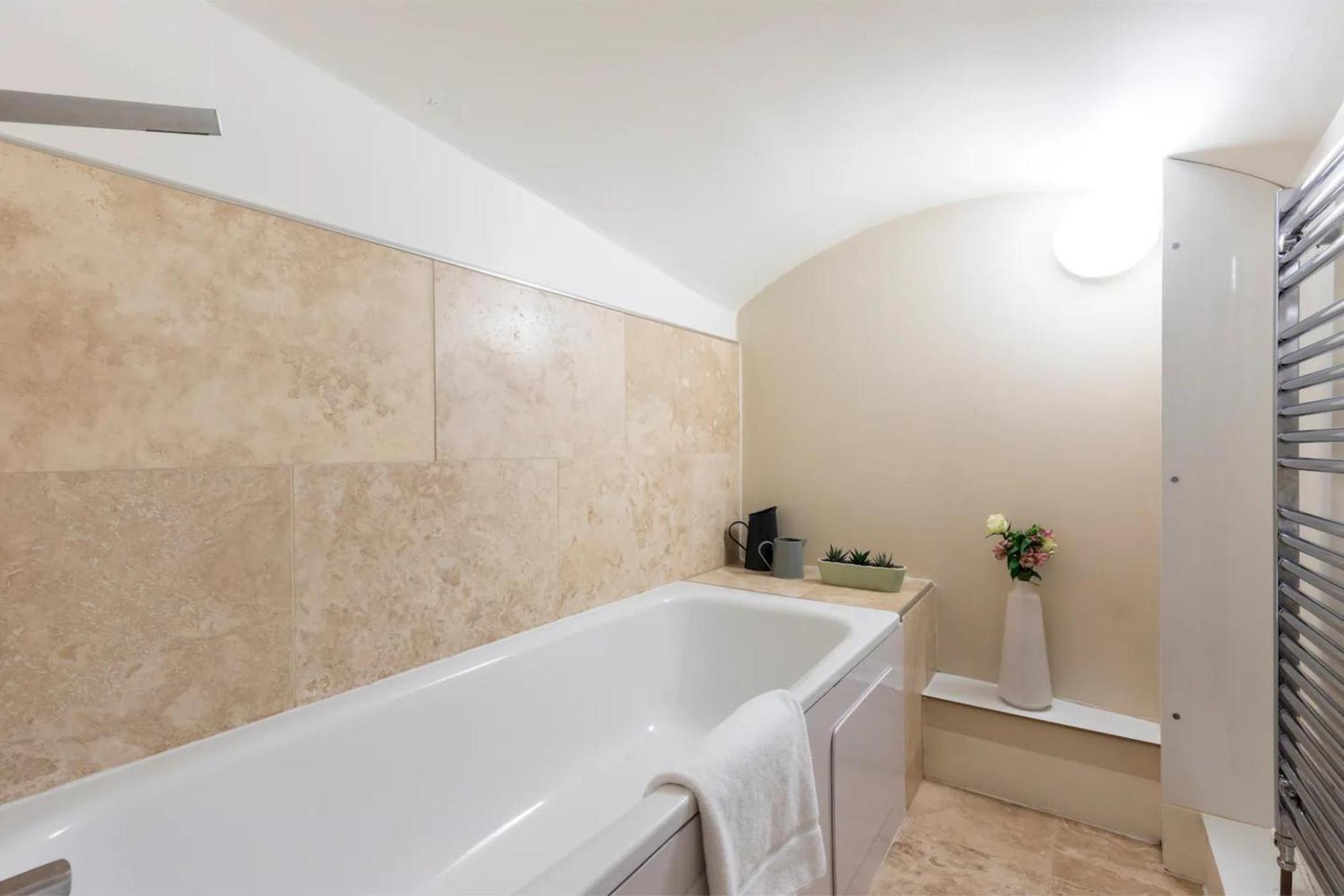 Appartement Gorgeous & Modern 2 Bedroom Sleeps Six In Earl's Court *