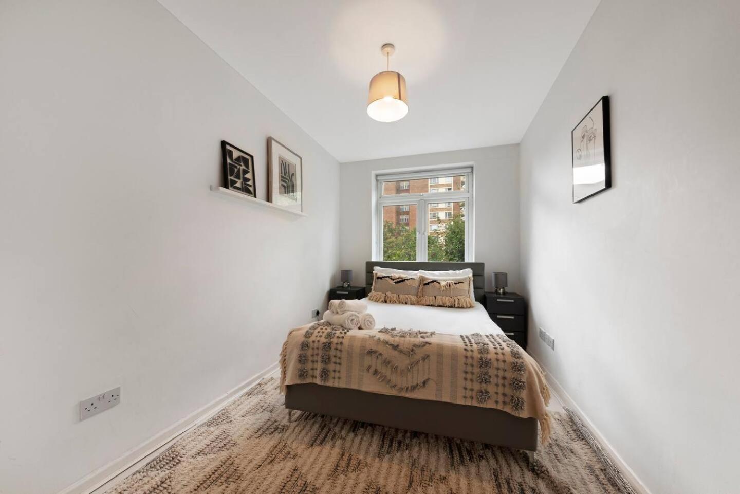 Apartamento 2 Bed Apartment- Finsbury Park Station B Londres