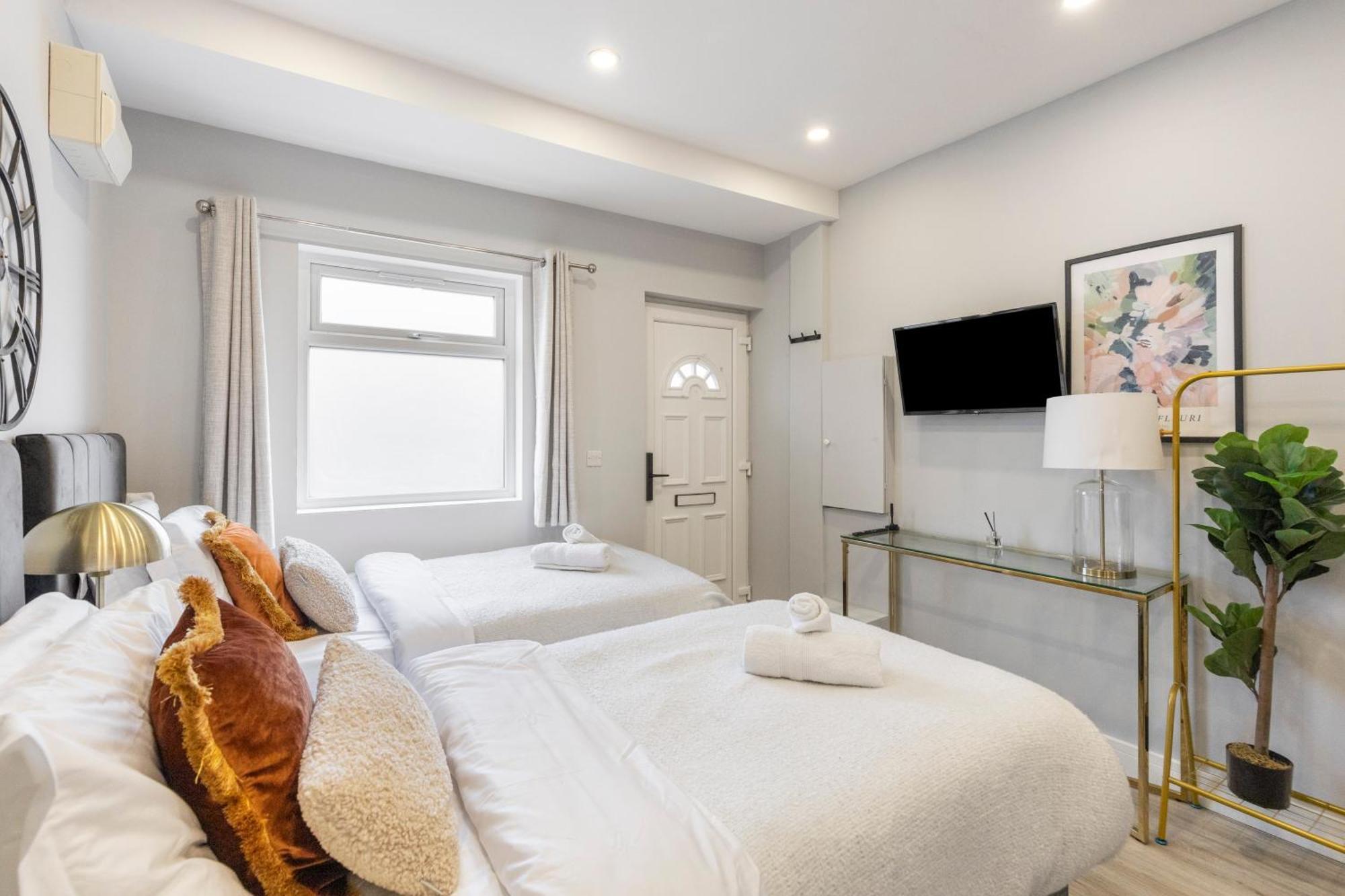 Appartement Trendy Twin Studio Modern Comfort For 2! *