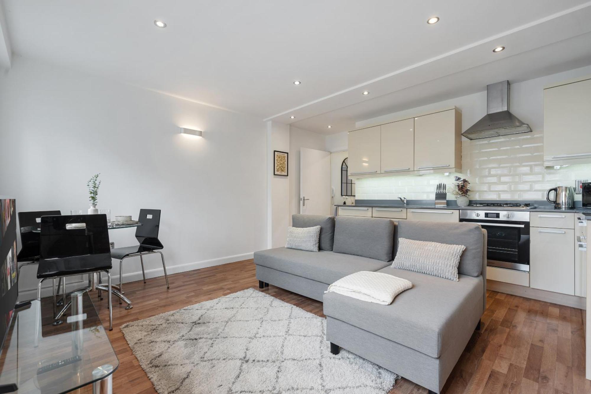 Westferry Road * London