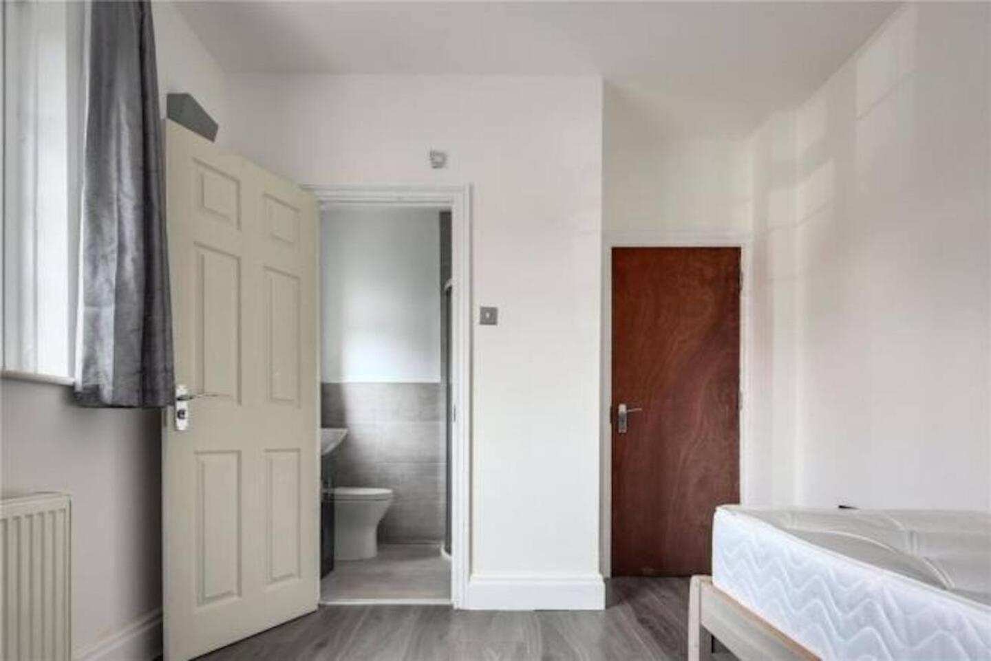 Appartement Limehouse Townhomes-4 Bedrooms 3 Bathrooms Garden