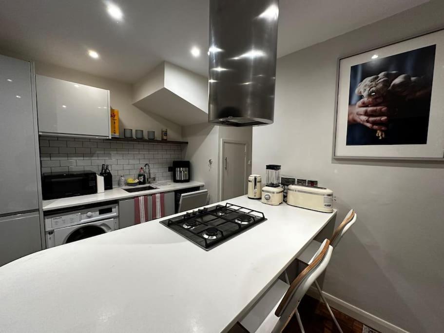 Сasa de vacaciones In The Heart Of Wimbledon