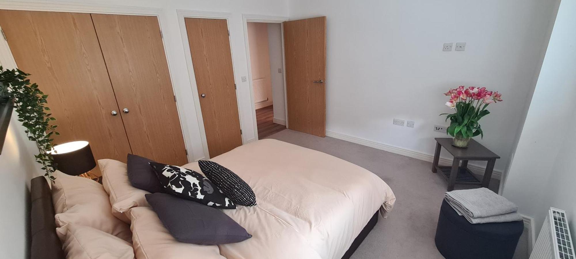 3b Modern - Garden & Free Parking Appartement