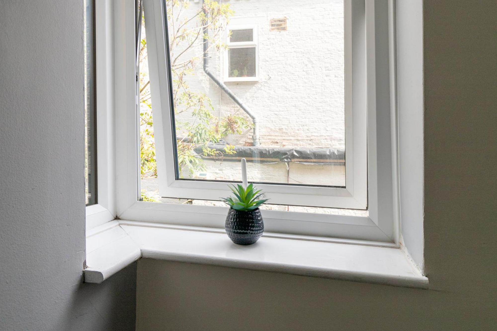 Cosy 2 Bedroom Flat In Manor House Londres