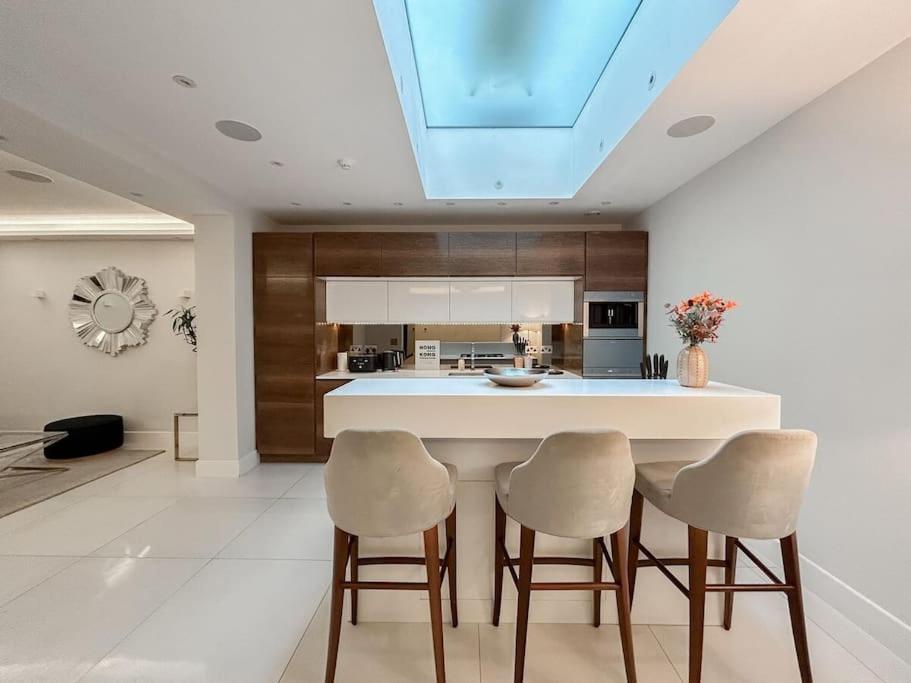 Appartement Stylish And Spacious In Prime Londres
