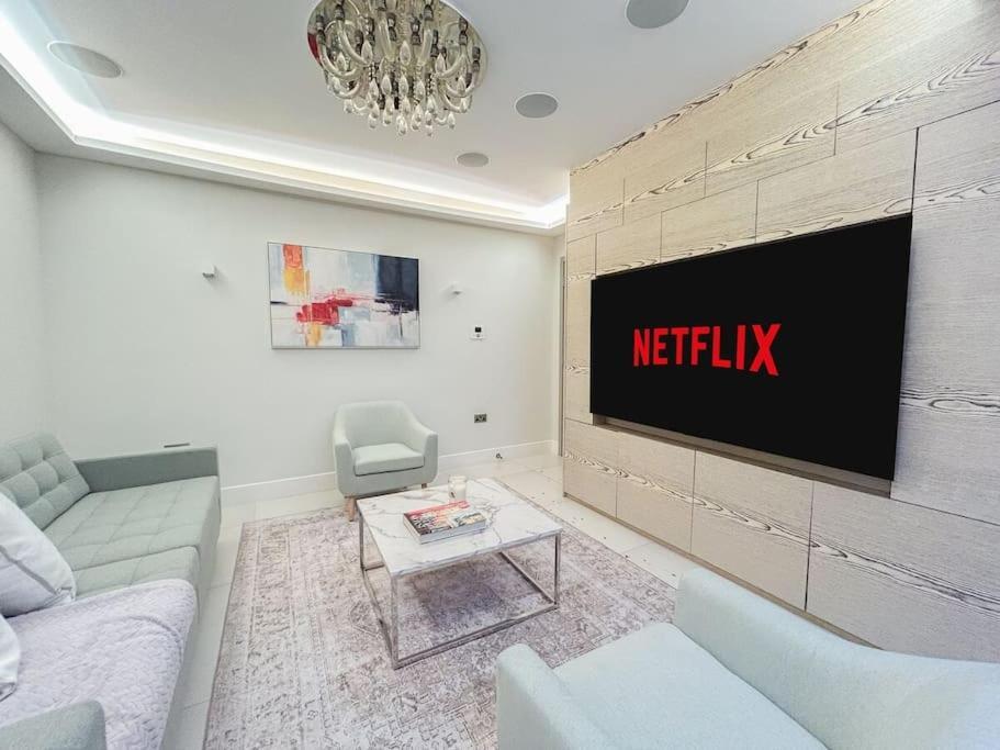 Stylish And Spacious In Prime Appartement Londres