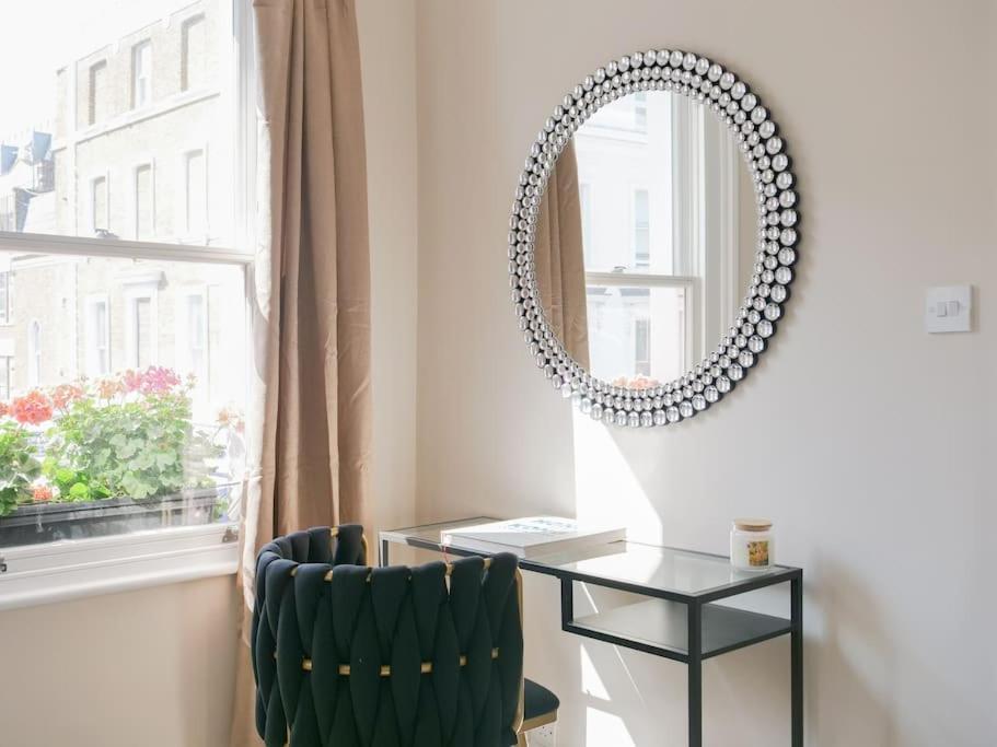 Trendy Hideaway *