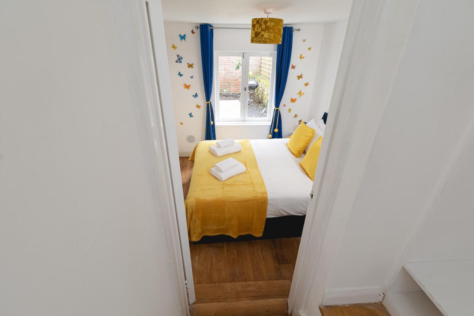 Spacious With Garden In Apartment London