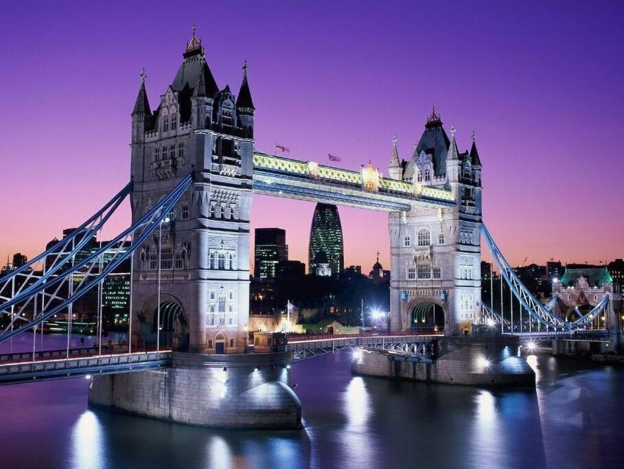 Apartment Stylish Near Tower Bridge