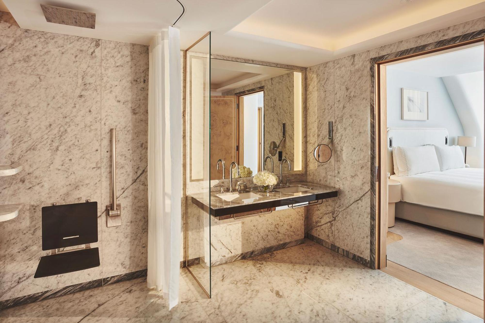 Hotel Claridge's, Maybourne Collection 5*