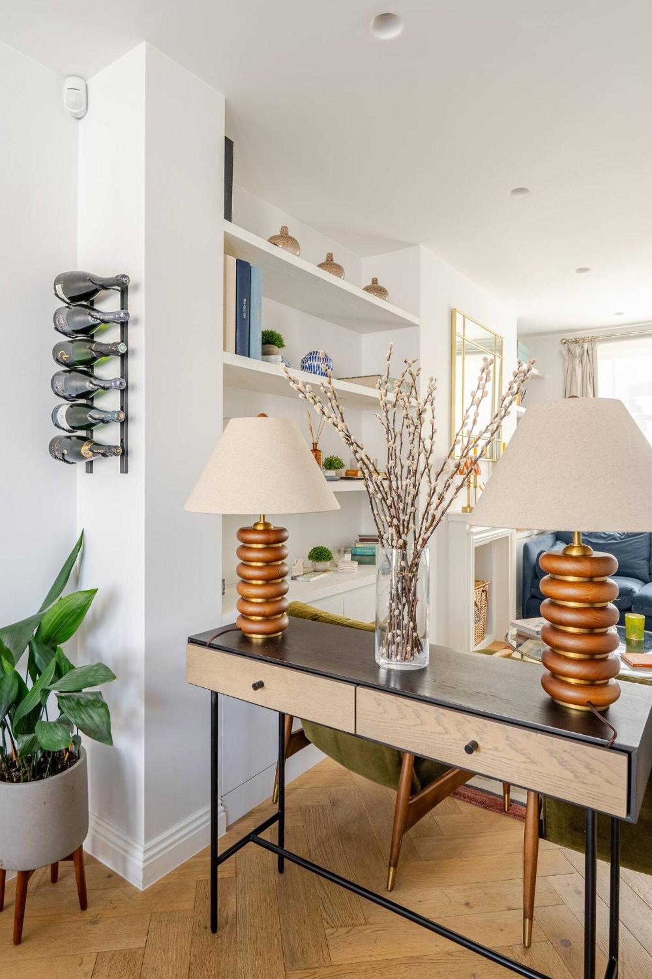 Delightful Notting Hill 2 Bed House With Garden Hébergement de vacances *