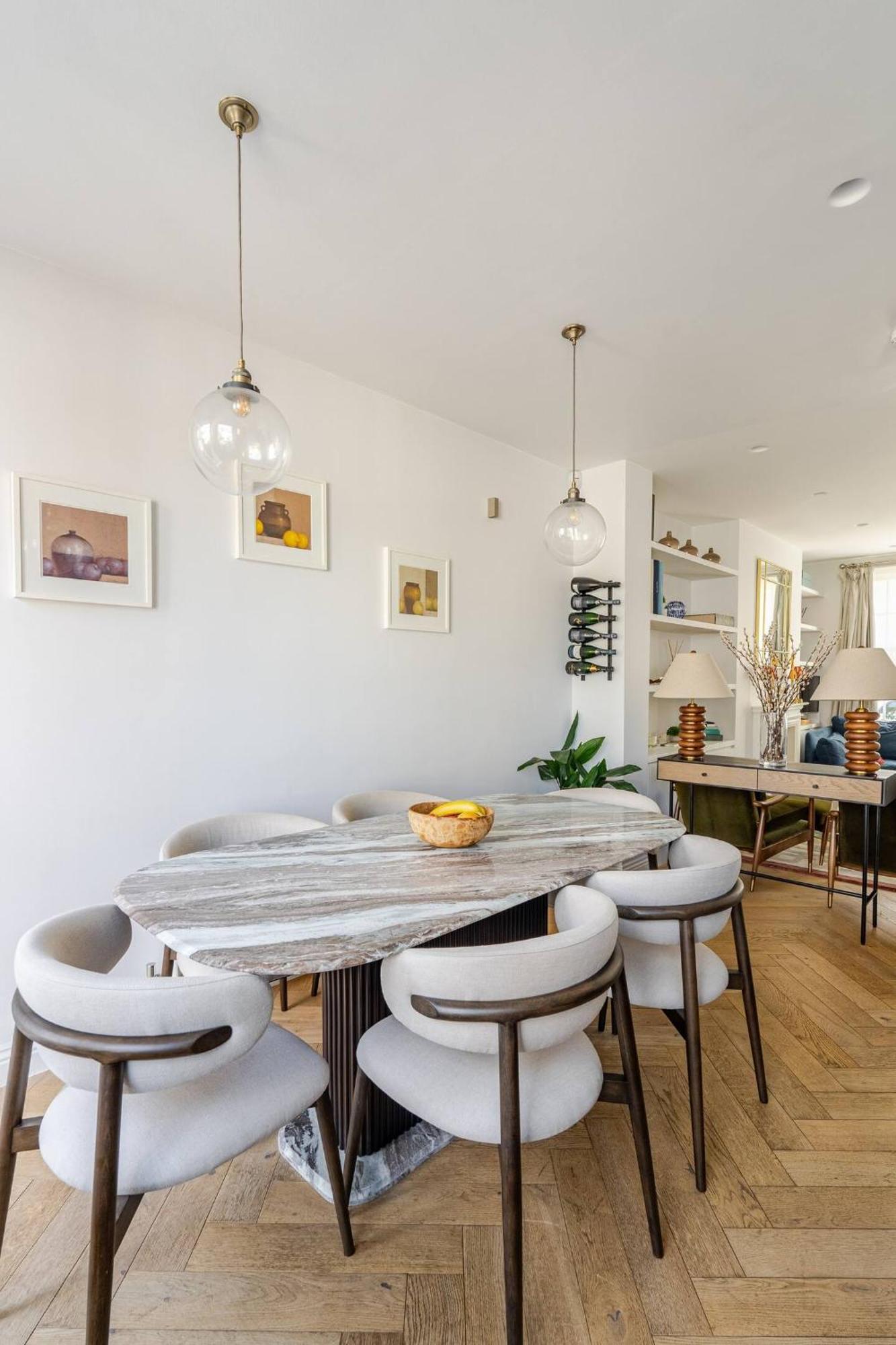Delightful Notting Hill 2 Bed House With Garden *