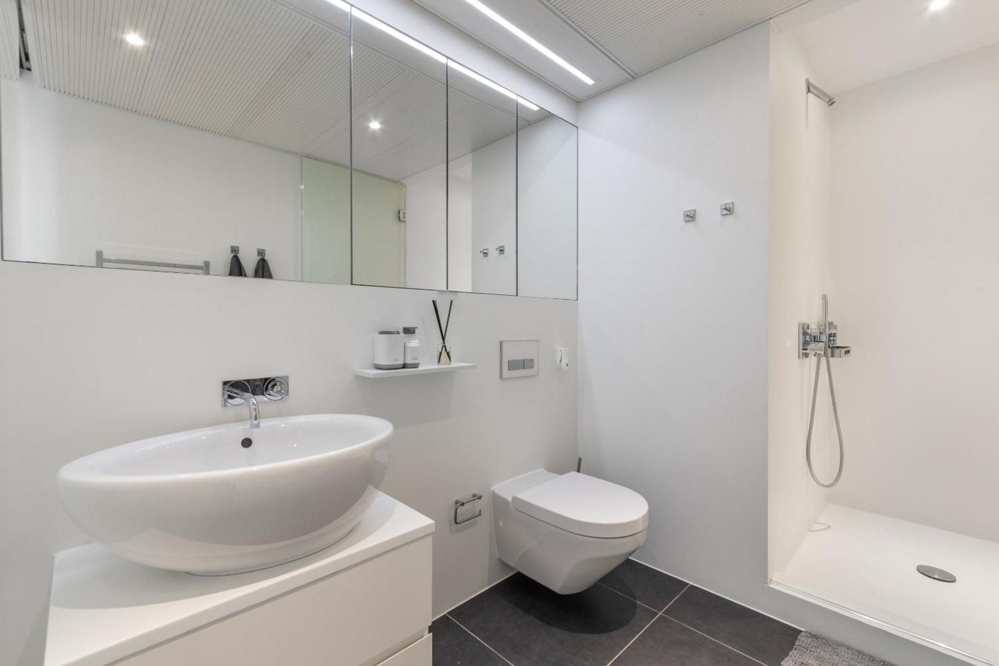 3bed 3bath With 2xbalconies In Appartement Londres