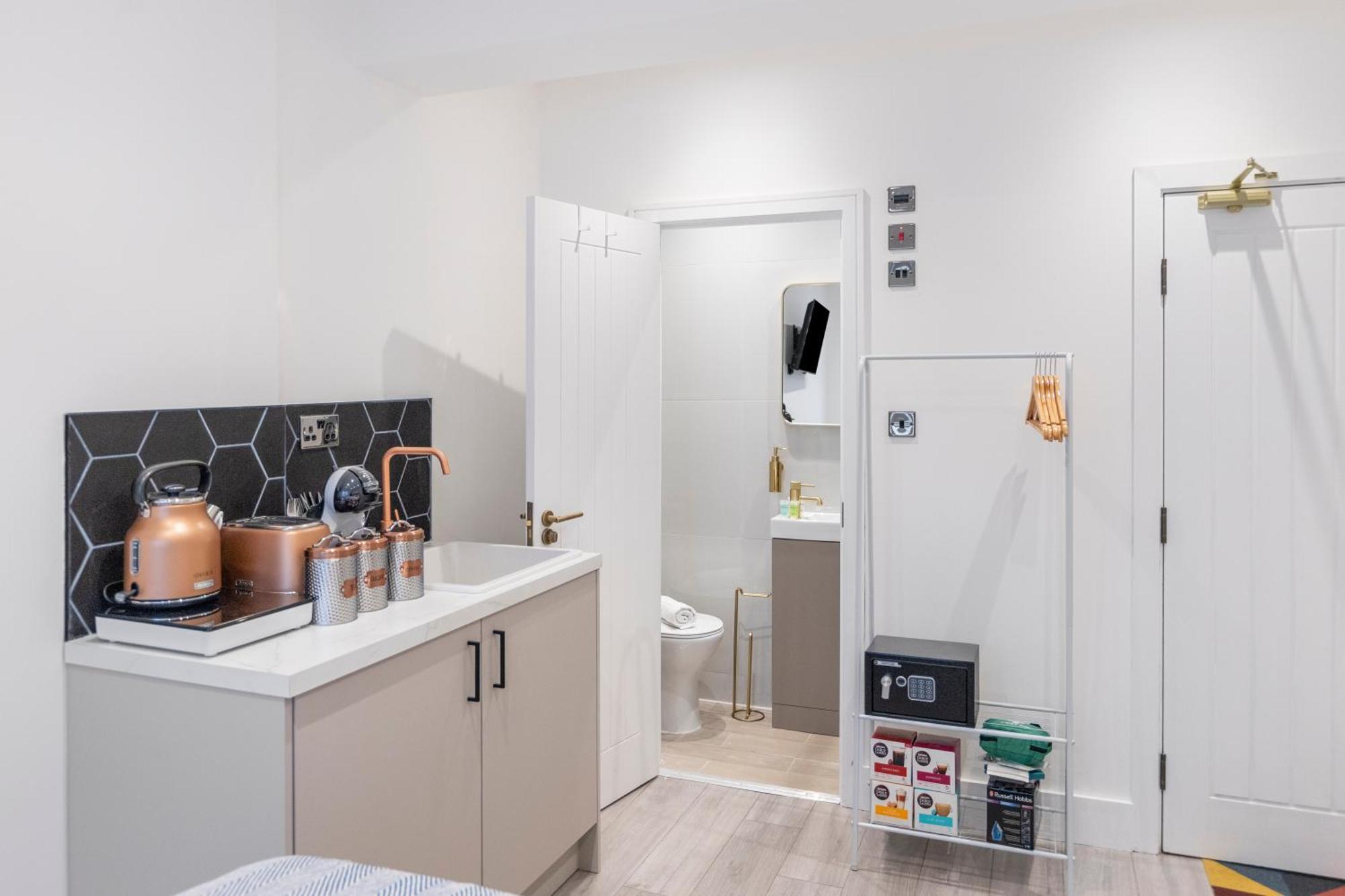 Minimalist Bliss With Refreshing Ambiance Appartement Londen