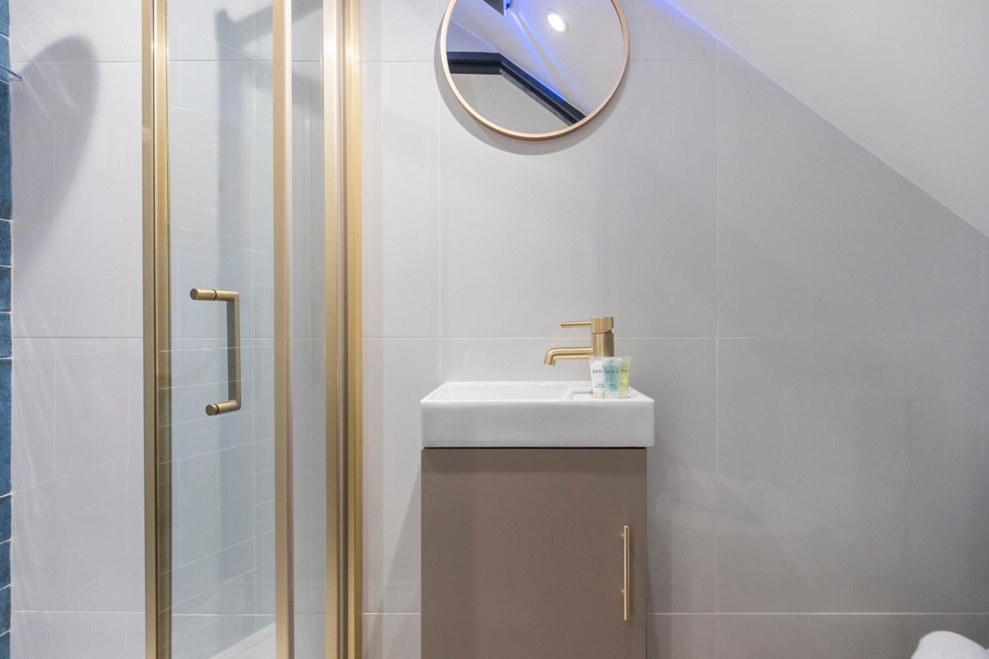 Neutral Zen Serene Sanctuary Appartement Londres