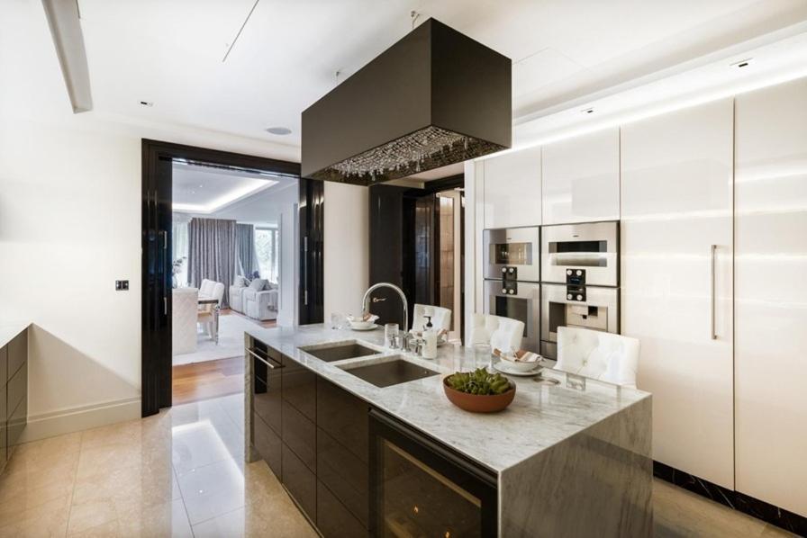 Luxueux , Moderne 8 Bedroom Art Deco Flat Next To Hyde Park * Londres