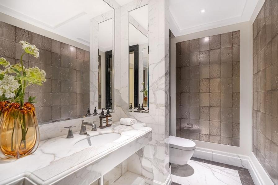 Luxueux , Moderne 8 Bedroom Art Deco Flat Next To Hyde Park *