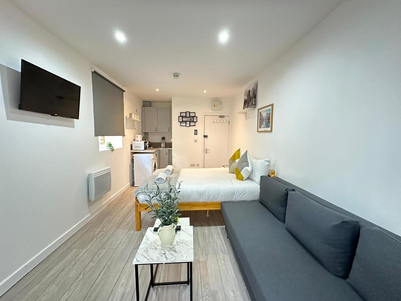 Appartement Comfortable Studio Harrow Road