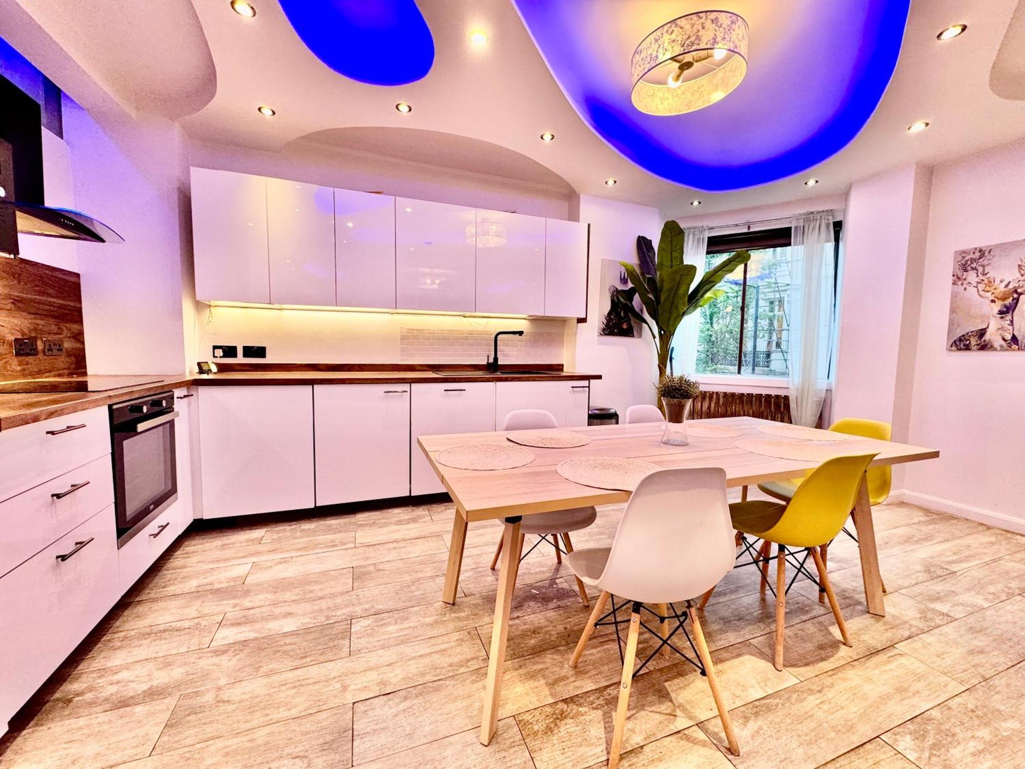 The One Hyde Park By Wild Appartement