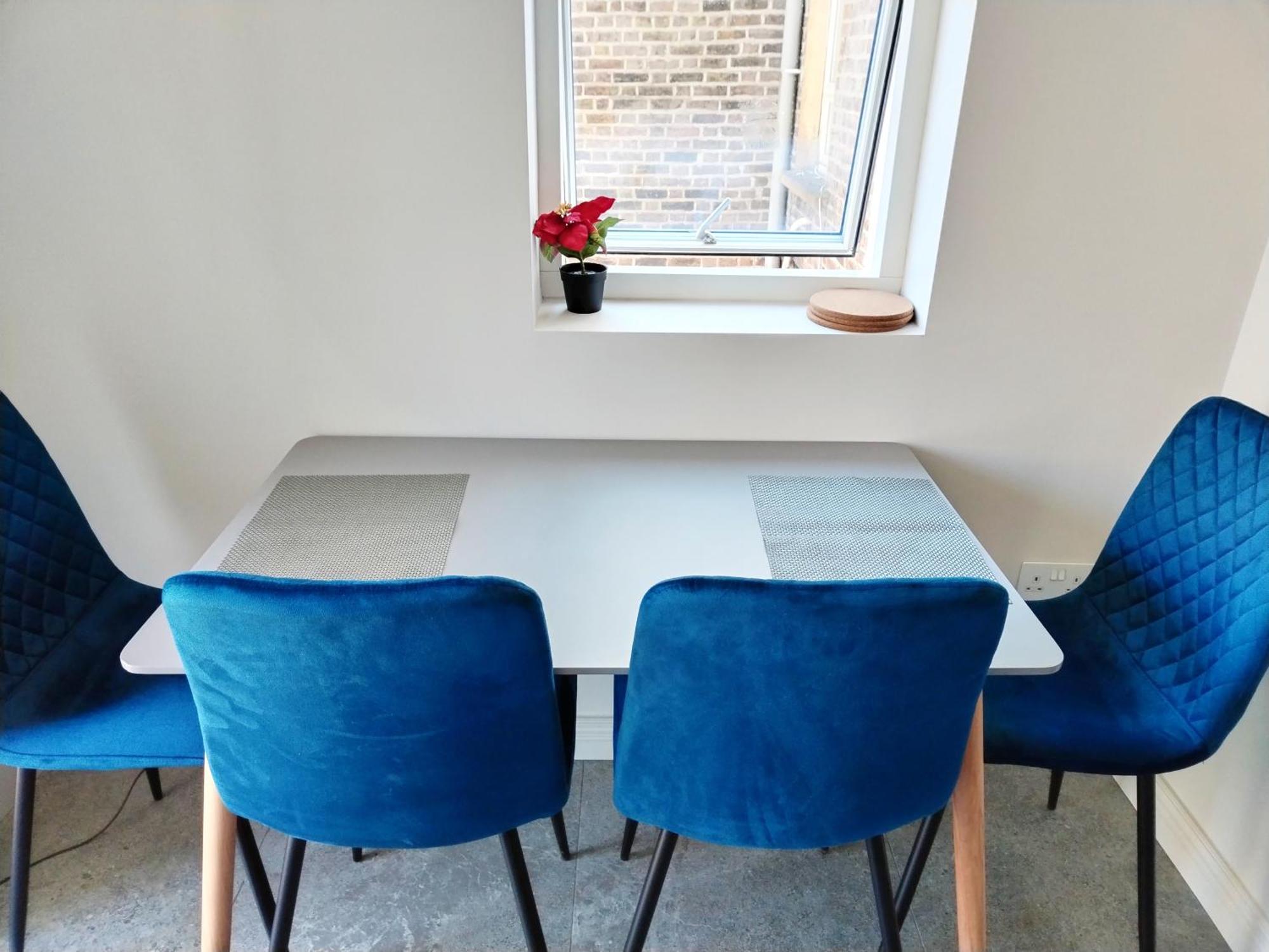 New Refurbished One Bed Flat In The West Apartamento