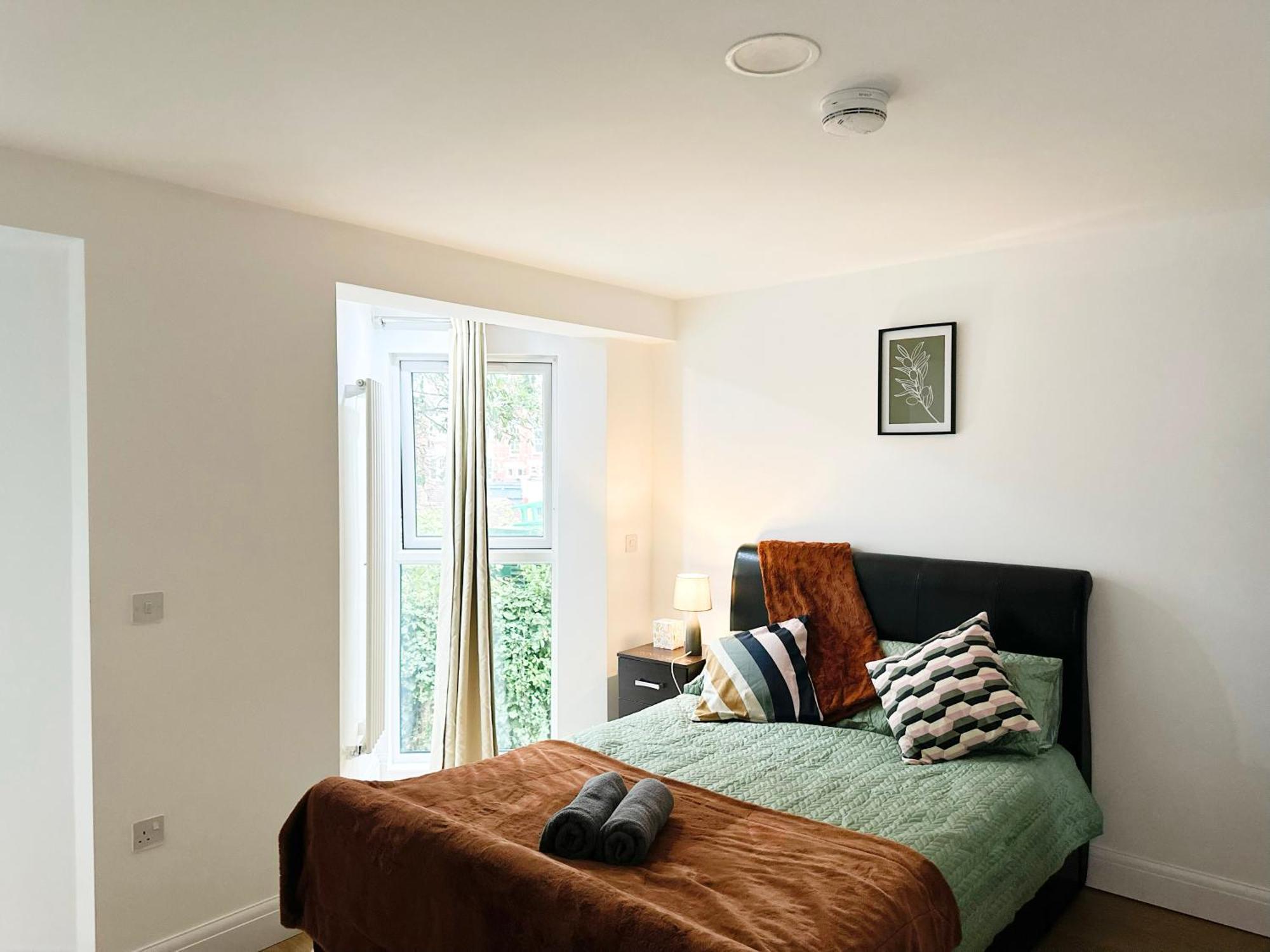 Juniper Alexandra Palace Serviced Apartments, By Edens *