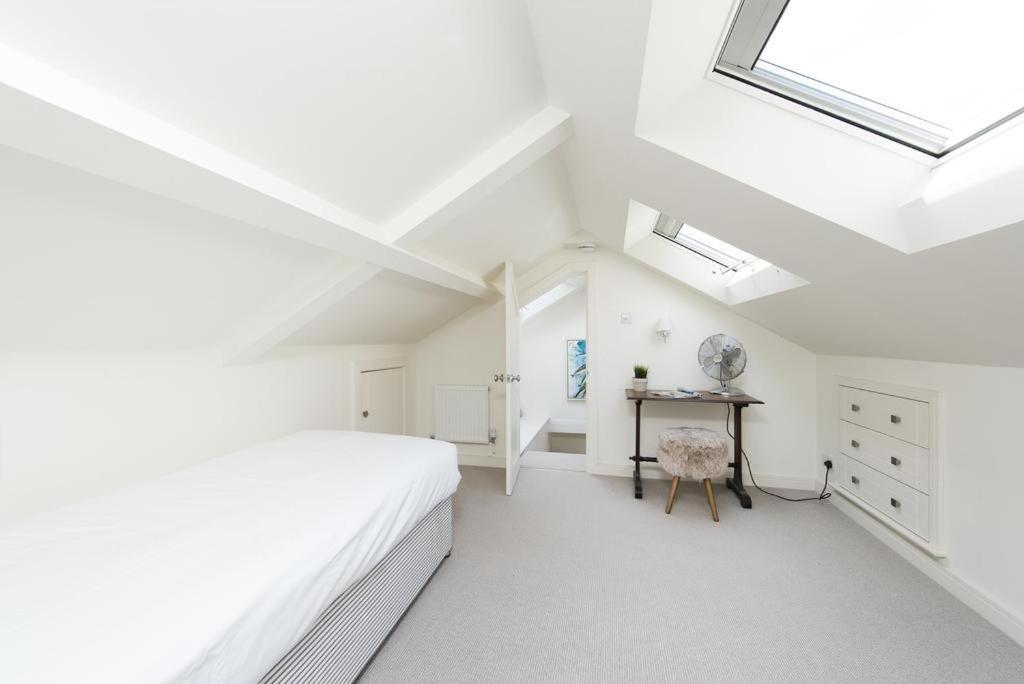 Perfect Kensington Mews House - Quiet Location Hébergement de vacances *
