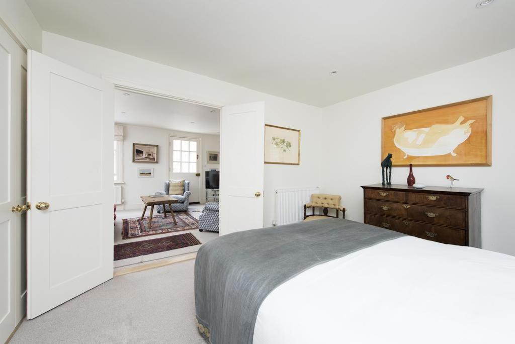 Hébergement de vacances Perfect Kensington Mews House - Quiet Location