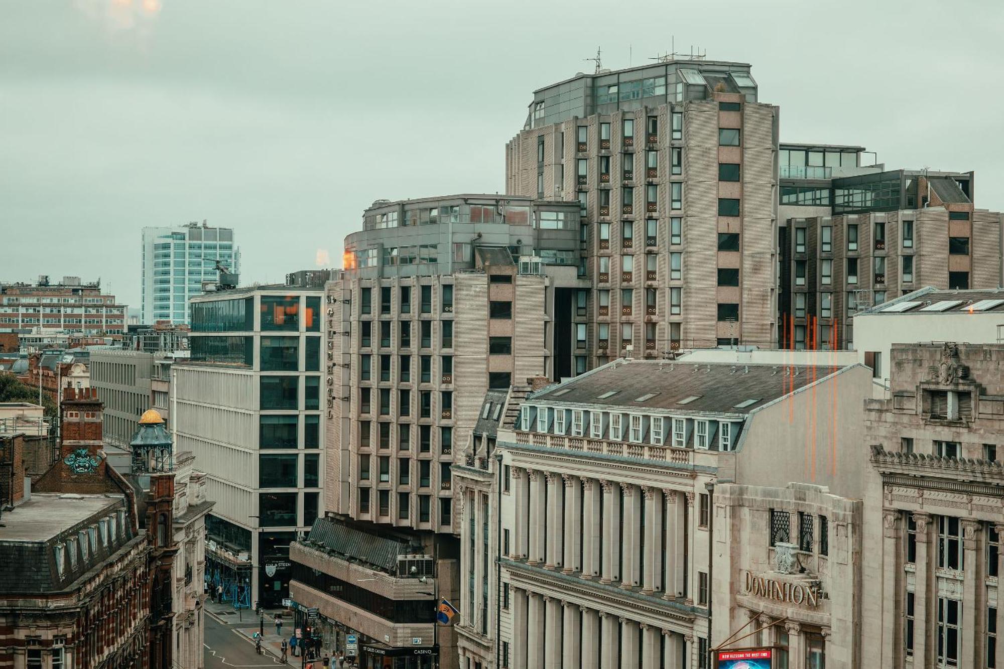 St Giles – A St Giles